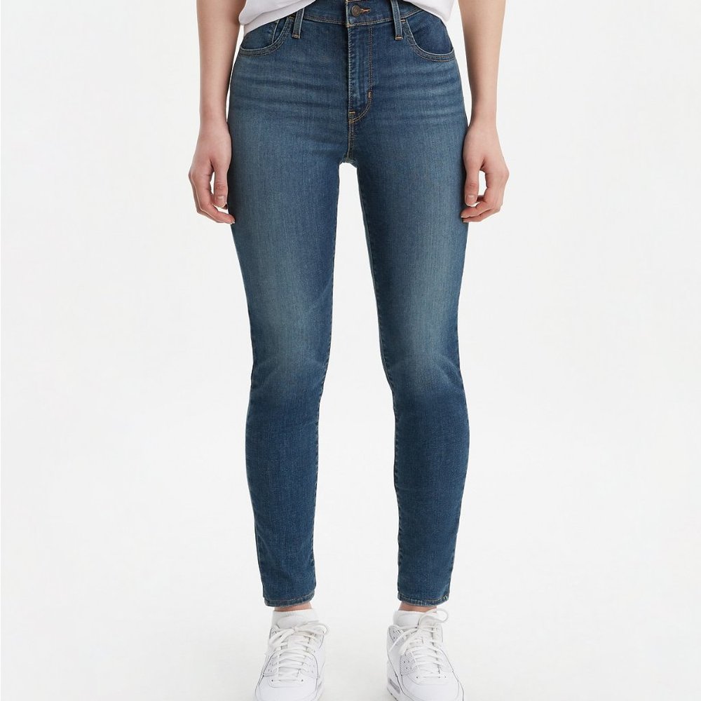 Levi's 720 High Rise Super Skinny Jeans